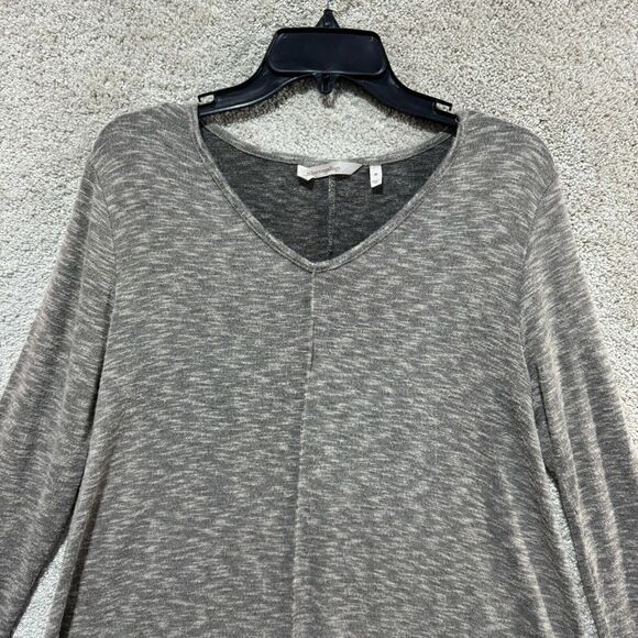 Soft Surroundings Tunic Top Women's Medium Gray V-Neck Sharkbite Hem Long Sleeve - Picture 2 of 9